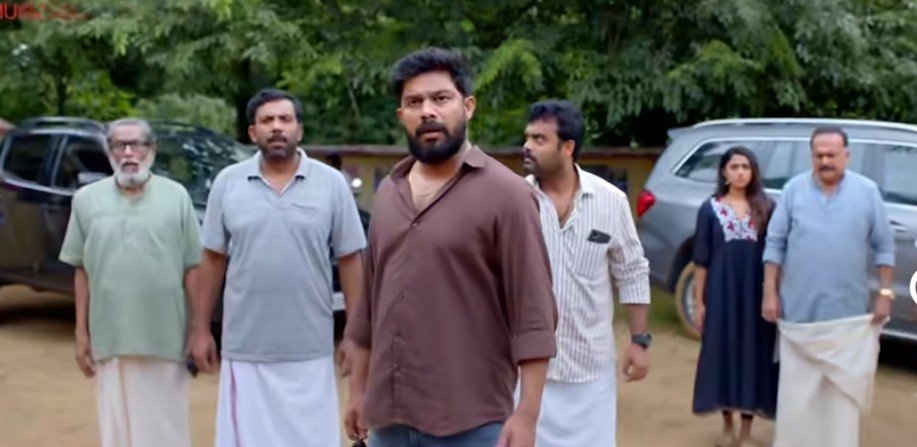 Madhuvidhu Review